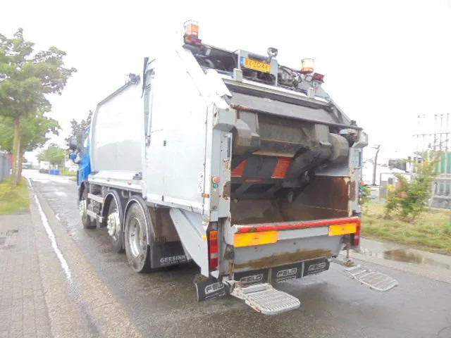 DAF CF 75 310 NL KENTEKEN TUV-APK 01-26 - Garbage truck: picture 4 DAF CF 75 310 NL KENTEKEN TUV-APK 01-26 - Garbage truck: picture 4