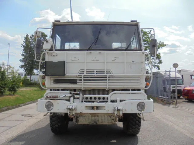 DAF YTZ 2300 6X6 FULL STEEL - Dropside/ Flatbed truck: picture 2 DAF YTZ 2300 6X6 FULL STEEL - Dropside/ Flatbed truck: picture 2