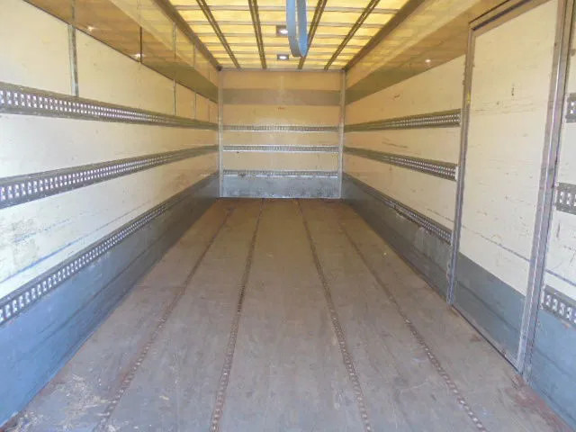 Lease a MAN TGM 12.250 NL TRUCK MAN TGM 12.250 NL TRUCK: picture 12