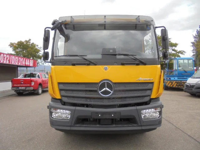 Mercedes-Benz Atego 1518 NEW DEMO MET FABRIEKS GARANTIE - Cab chassis truck: picture 2 Mercedes-Benz Atego 1518 NEW DEMO MET FABRIEKS GARANTIE - Cab chassis truck: picture 2