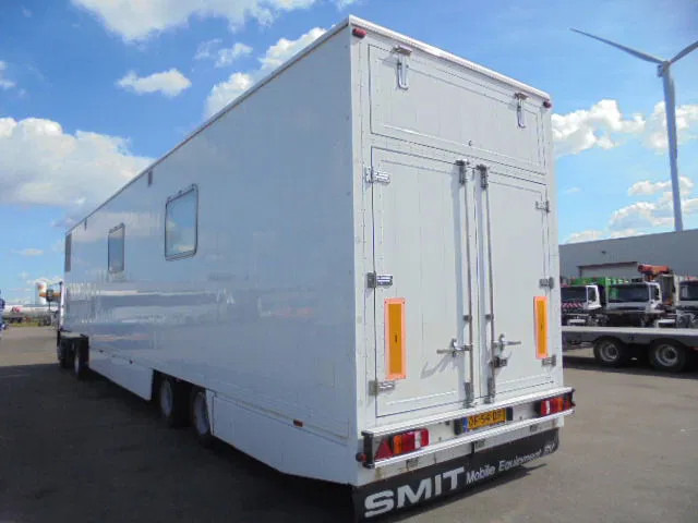 Smit STO 1230 NL KENTEKEN POLITIE MOB KANTOOR - Semi-trailer: picture 5 Smit STO 1230 NL KENTEKEN POLITIE MOB KANTOOR - Semi-trailer: picture 5