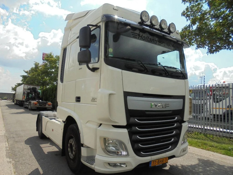 DAF XF 440 - Tractor unit: picture 3 DAF XF 440 - Tractor unit: picture 3