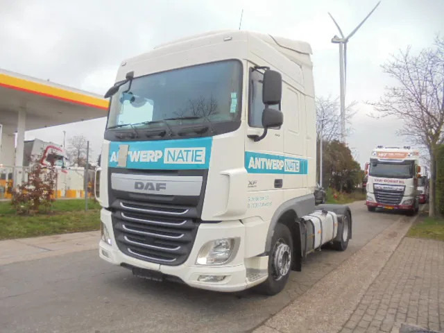 DAF XF 460 - Tractor unit: picture 1 DAF XF 460 - Tractor unit: picture 1