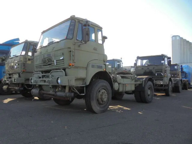 DAF YA YTV 2300 4X4 +WSK 10 UNITS IN STOCK - Tractor unit: picture 1 DAF YA YTV 2300 4X4 +WSK 10 UNITS IN STOCK - Tractor unit: picture 1