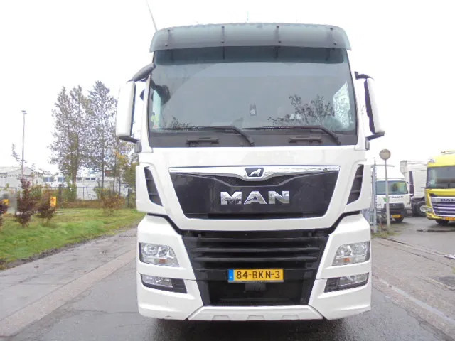 MAN TGX 26.500 XXL 6X2 NEW TYPE TACHO -SMART TACHO - Tractor unit: picture 2 MAN TGX 26.500 XXL 6X2 NEW TYPE TACHO -SMART TACHO - Tractor unit: picture 2