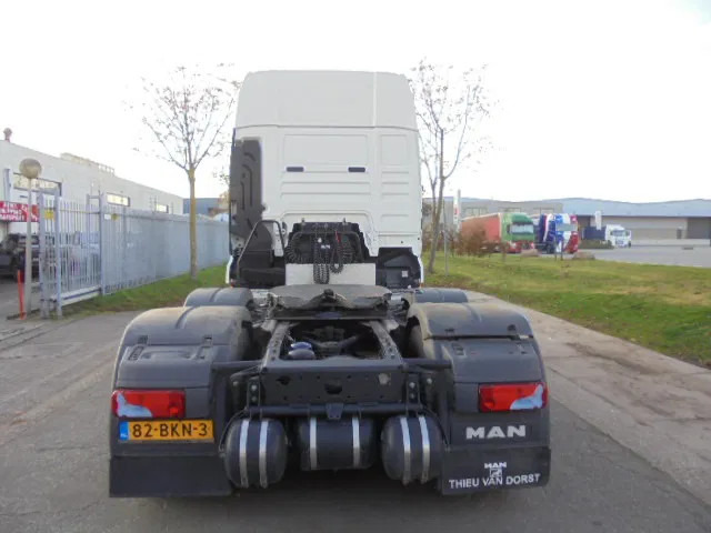 MAN TGX 26.500 XXL 6X2 SMART TACHO NL TRUCK 20X IN STOCK - Tractor unit: picture 4 MAN TGX 26.500 XXL 6X2 SMART TACHO NL TRUCK 20X IN STOCK - Tractor unit: picture 4