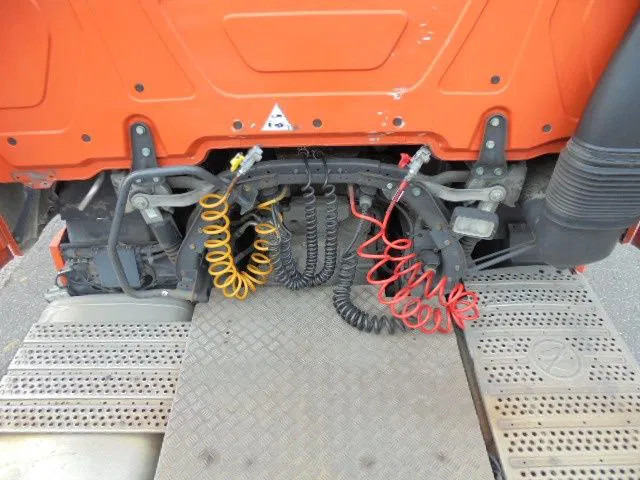 Tractor unit Mercedes-Benz Actros 1840 EURO 6: picture 7 Tractor unit Mercedes-Benz Actros 1840 EURO 6: picture 7