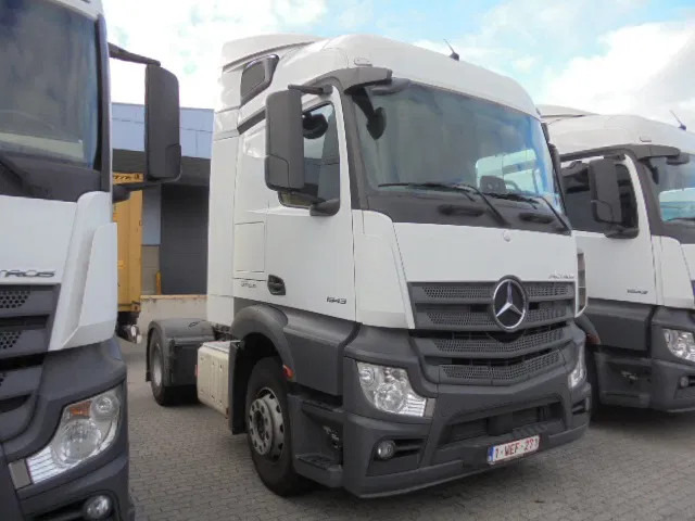 Mercedes-Benz Actros 1943 BELGIUM REGISTRATION TUV 05-2026 - Tractor unit: picture 3 Mercedes-Benz Actros 1943 BELGIUM REGISTRATION TUV 05-2026 - Tractor unit: picture 3