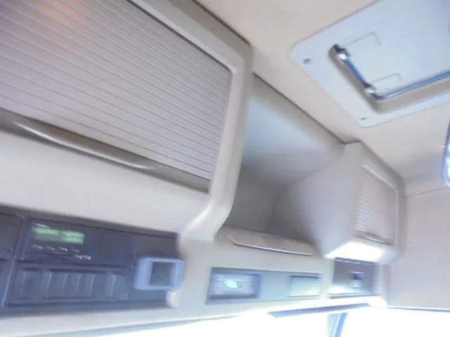 Tractor unit Volvo FM FM 330 TRS KOELUNIT NL TRUCK TUV-APK 19-12-2025: picture 12