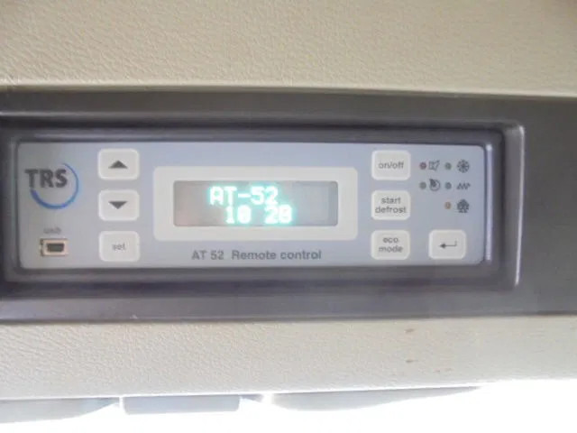 Tractor unit Volvo FM FM 330 TRS KOELUNIT NL TRUCK TUV-APK 19-12-2025: picture 15