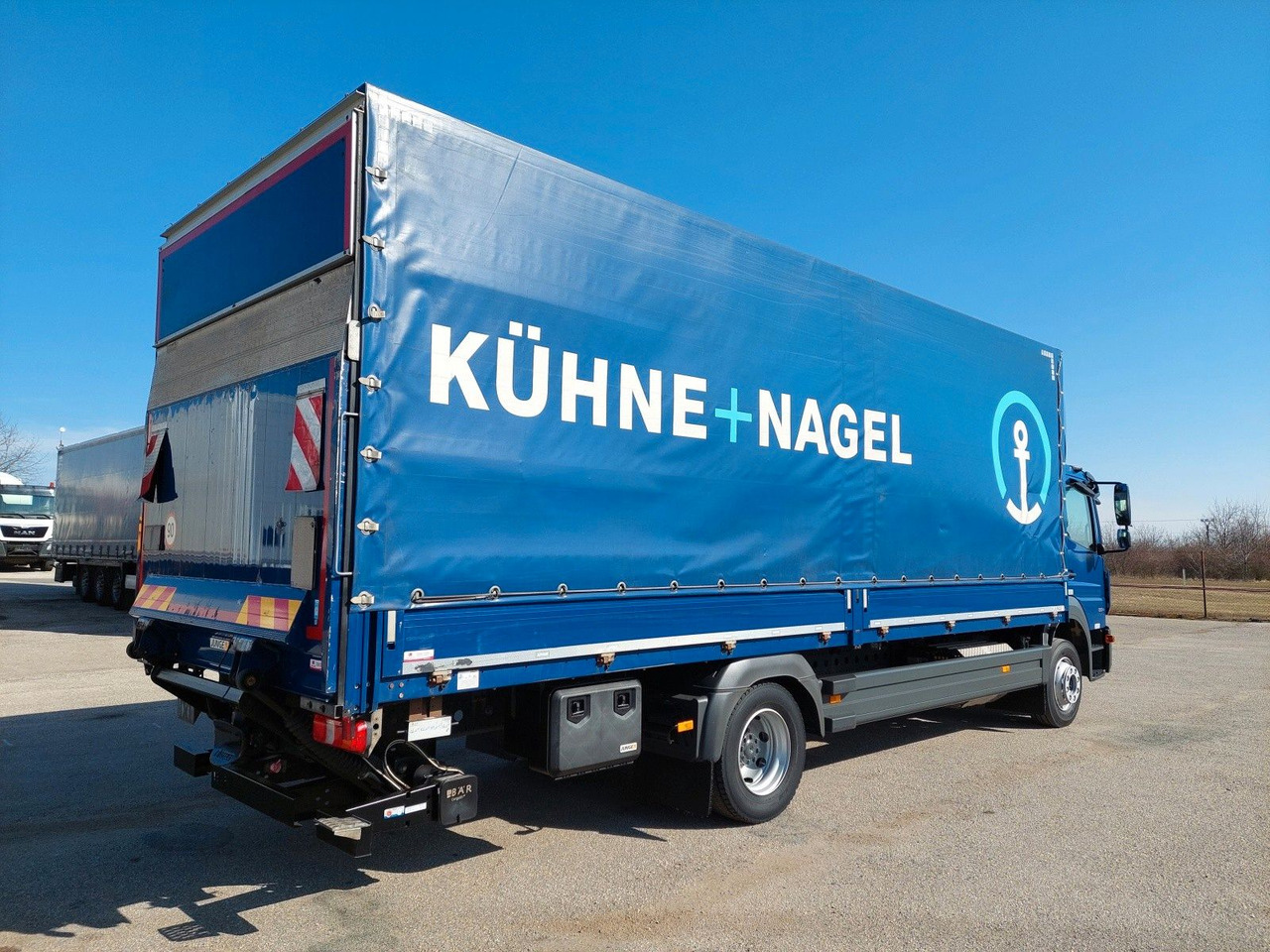 Mercedes-Benz Atego 3 1224L 4x2 LBW L 7,29 m - Curtainsider truck: picture 4 Mercedes-Benz Atego 3 1224L 4x2 LBW L 7,29 m - Curtainsider truck: picture 4