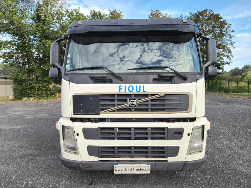 Volvo FM 440 13000L FUEL / CARBURANT - 4 COMP - Tank truck: picture 2 Volvo FM 440 13000L FUEL / CARBURANT - 4 COMP - Tank truck: picture 2