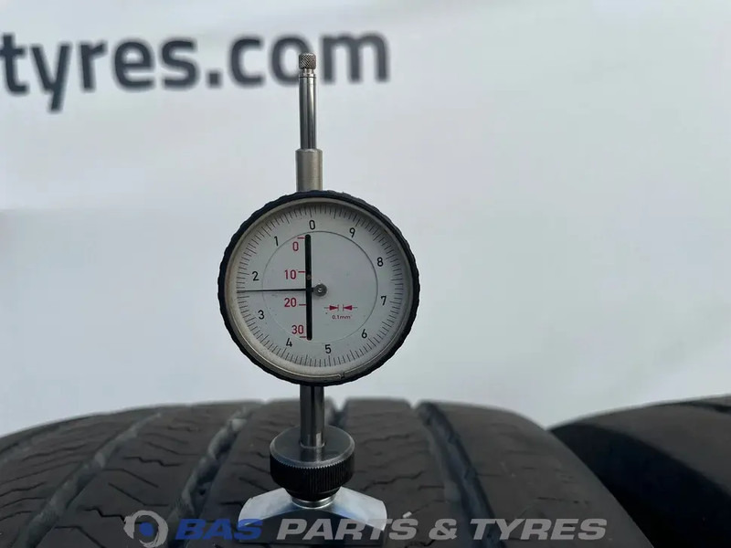 Continental  - Tire for Truck: picture 3 Continental  - Tire for Truck: picture 3