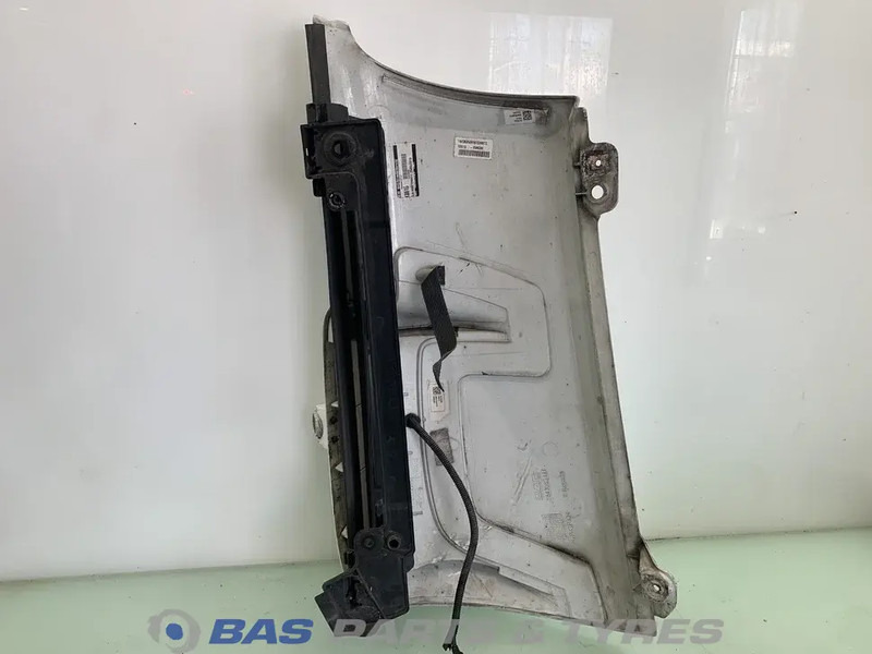 DAF CF Euro 6 - Bumper for Truck: picture 2 DAF CF Euro 6 - Bumper for Truck: picture 2