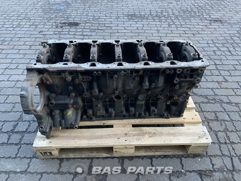 DAF Cilinderblok DAF 2117404 - Cylinder block for Truck: picture 1 DAF Cilinderblok DAF 2117404 - Cylinder block for Truck: picture 1