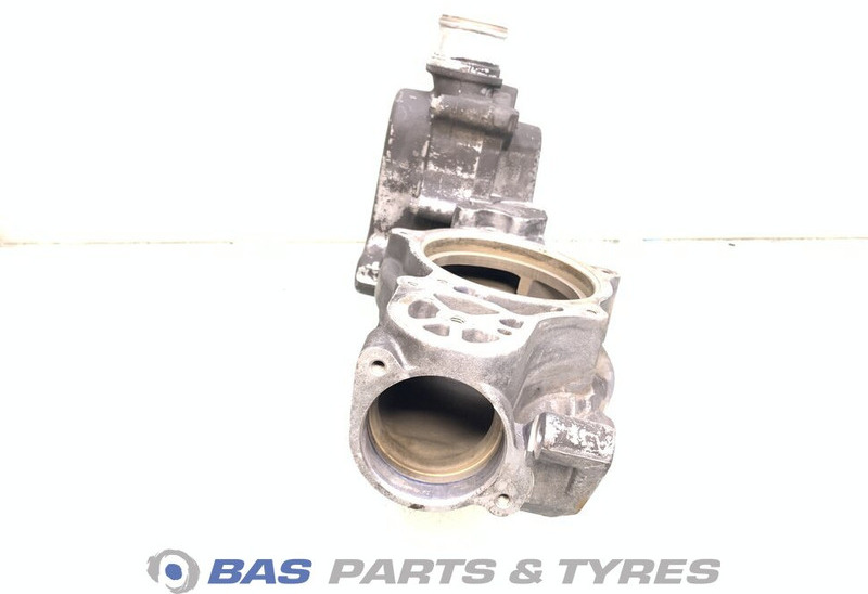 DAF Koelvloeistofpomp DAF 1913604 - Coolant pump for Truck: picture 5 DAF Koelvloeistofpomp DAF 1913604 - Coolant pump for Truck: picture 5