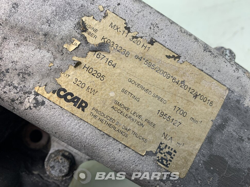 DAF Koelvloeistofpomp DAF 1913604 - Coolant pump for Truck: picture 4 DAF Koelvloeistofpomp DAF 1913604 - Coolant pump for Truck: picture 4