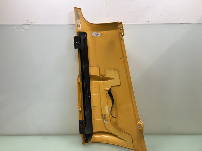 DAF - Bumper for Truck: picture 2 DAF - Bumper for Truck: picture 2
