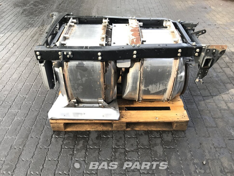 DAF Uitlaatdemper DAF 1924181 - Muffler for Truck: picture 1 DAF Uitlaatdemper DAF 1924181 - Muffler for Truck: picture 1