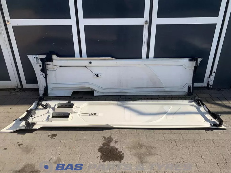 DAF XF106 Sideskirt Set DAF 1903109 - Body and exterior for Truck: picture 4 DAF XF106 Sideskirt Set DAF 1903109 - Body and exterior for Truck: picture 4