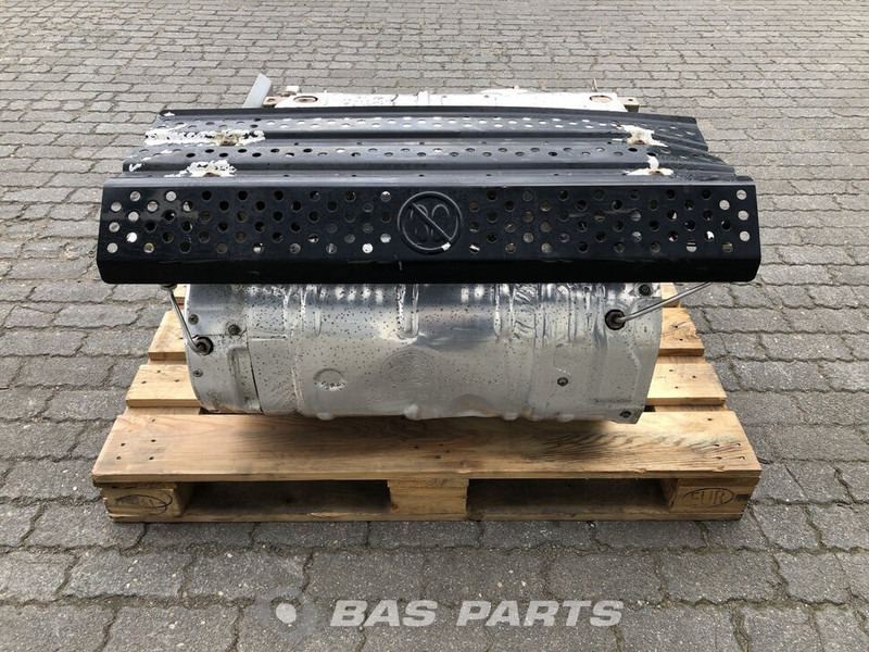 Mercedes-Benz Uitlaatdemper Mercedes A 005 490 69 12 - Muffler for Truck: picture 1 Mercedes-Benz Uitlaatdemper Mercedes A 005 490 69 12 - Muffler for Truck: picture 1