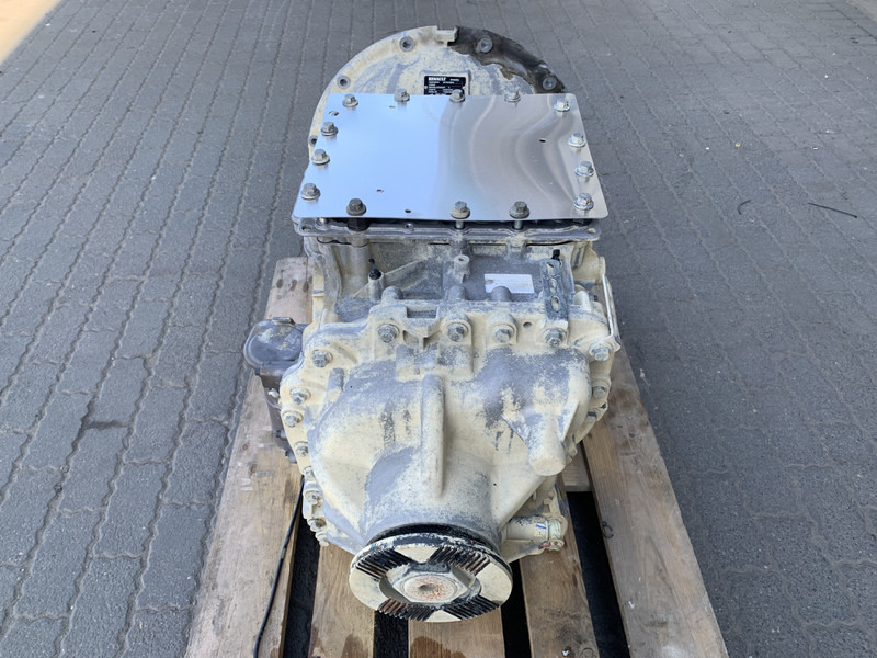 Renault T-Serie - Gearbox for Truck: picture 2 Renault T-Serie - Gearbox for Truck: picture 2