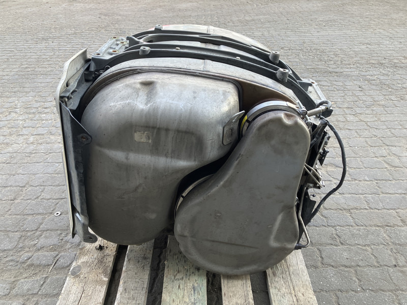 Renault Uitlaatdemper Renault 7422495990 - Muffler for Truck: picture 1 Renault Uitlaatdemper Renault 7422495990 - Muffler for Truck: picture 1