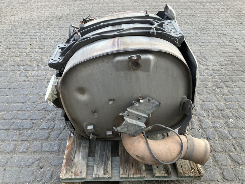 Renault Uitlaatdemper Renault 7422495990 - Muffler for Truck: picture 3 Renault Uitlaatdemper Renault 7422495990 - Muffler for Truck: picture 3