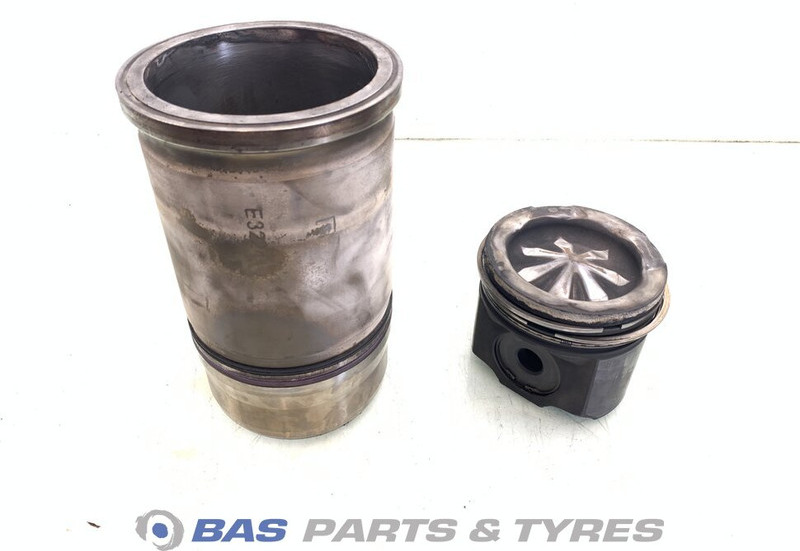 Volvo Cilindervoeringset Volvo 22229384 - Engine and parts for Truck: picture 1 Volvo Cilindervoeringset Volvo 22229384 - Engine and parts for Truck: picture 1