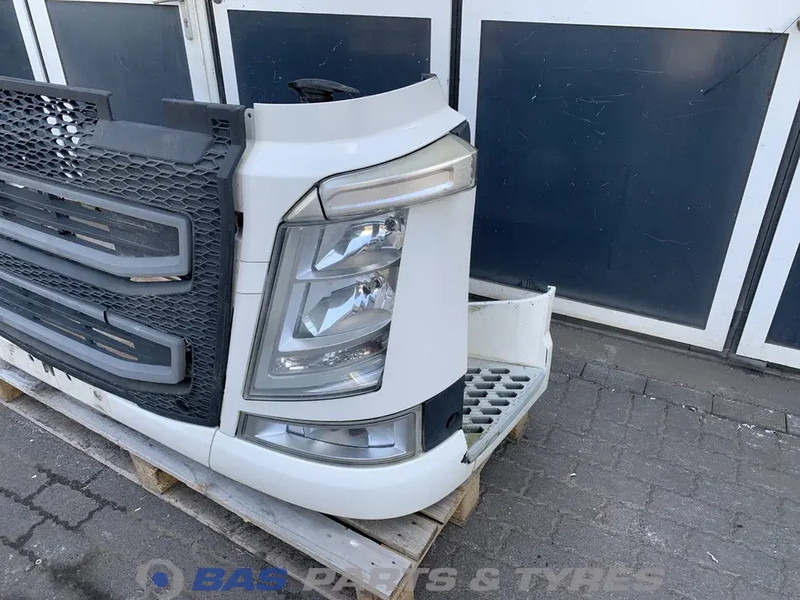 Volvo FH4 - Bumper for Truck: picture 2 Volvo FH4 - Bumper for Truck: picture 2
