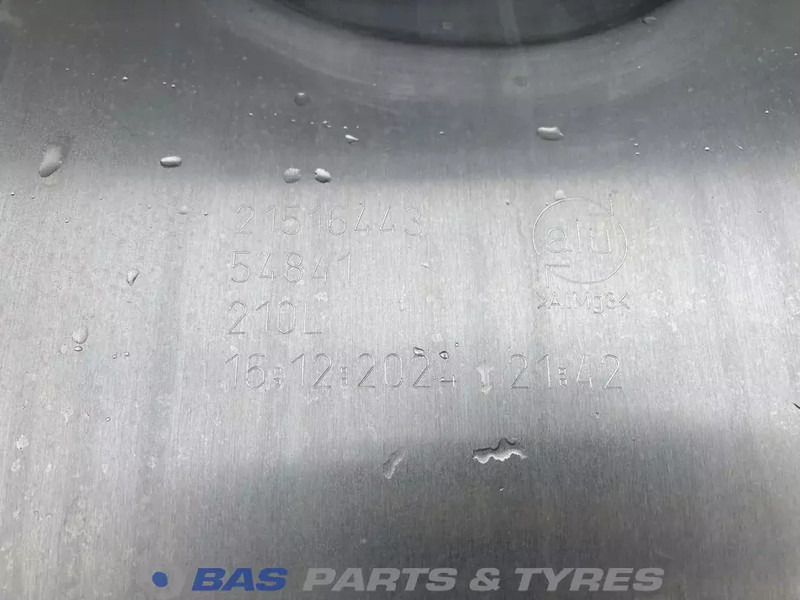 Volvo  - Fuel tank for Truck: picture 5 Volvo  - Fuel tank for Truck: picture 5