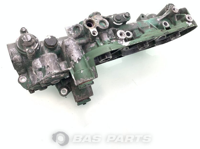 Volvo Oliefilterhuis Volvo 20999525 - Oil filter for Truck: picture 1 Volvo Oliefilterhuis Volvo 20999525 - Oil filter for Truck: picture 1