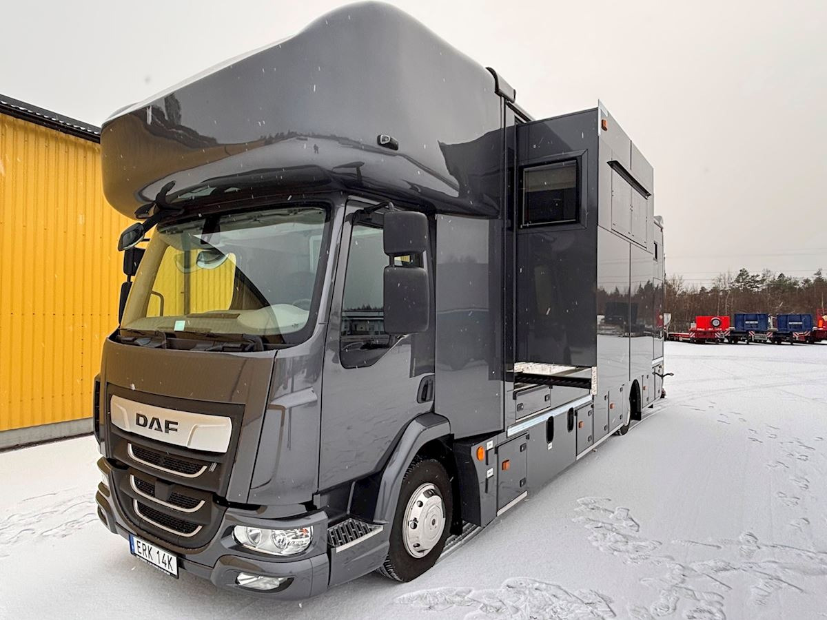 DAF Lehel horsebox 210 LF - Horse truck: picture 1 DAF Lehel horsebox 210 LF - Horse truck: picture 1