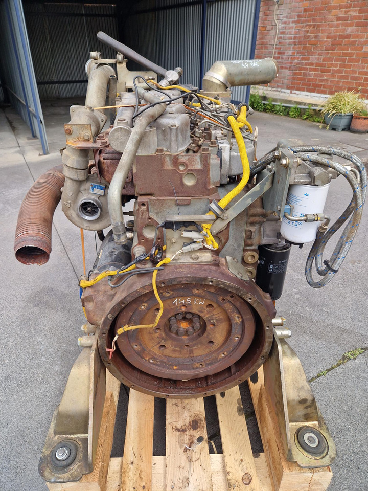 MOTOR LIEBHERR D924TIE 145 KW - Engine for Construction machinery: picture 4 MOTOR LIEBHERR D924TIE 145 KW - Engine for Construction machinery: picture 4