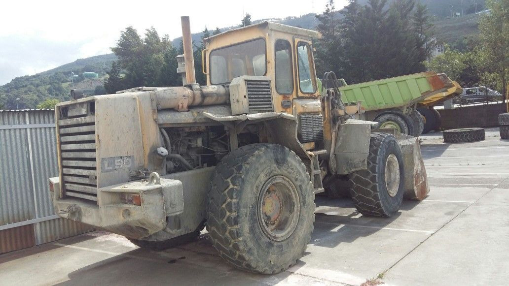 PALA CARGADORA VOLVO L90  - Wheel loader: picture 1 PALA CARGADORA VOLVO L90  - Wheel loader: picture 1