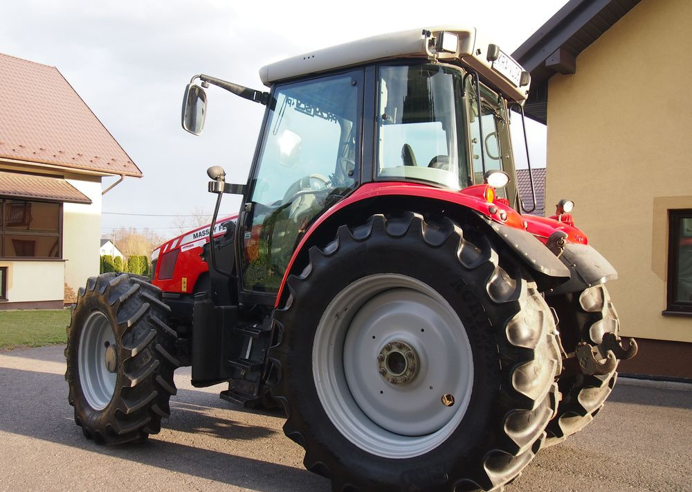 Ciągnik Massey Ferguson MF 6455 Dyna6 2013 Ciągnik Massey Ferguson 6455+TUZ - Farm tractor: picture 3 Ciągnik Massey Ferguson MF 6455 Dyna6 2013 Ciągnik Massey Ferguson 6455+TUZ - Farm tractor: picture 3