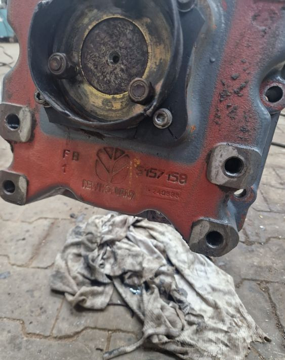 Części do Ciągnika New Holland NH TM, M Kompletna Obudowa WOM New Holland TM120,TM130,TM140,TM155,Case MXM 120, - Transmission for Agricultural machinery: picture 4 Części do Ciągnika New Holland NH TM, M Kompletna Obudowa WOM New Holland TM120,TM130,TM140,TM155,Case MXM 120, - Transmission for Agricultural machinery: picture 4