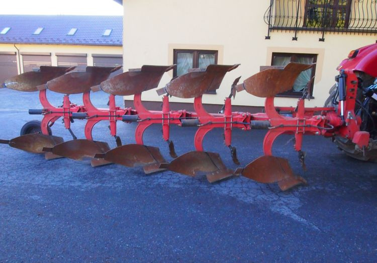 Pług obrotowy GREGOIRE-BESSON RY47 2000 Zabezpieczenie korpusów hydrauliczne - Plow: picture 1 Pług obrotowy GREGOIRE-BESSON RY47 2000 Zabezpieczenie korpusów hydrauliczne - Plow: picture 1