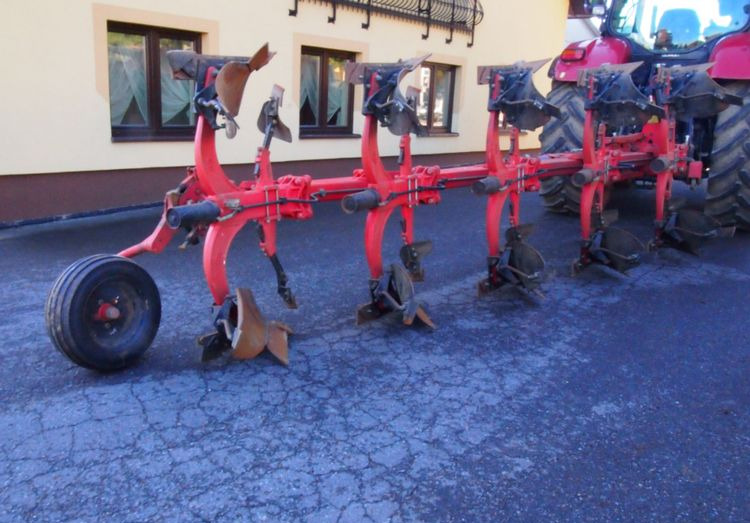 Pług obrotowy GREGOIRE-BESSON RY47 2000 Zabezpieczenie korpusów hydrauliczne - Plow: picture 3 Pług obrotowy GREGOIRE-BESSON RY47 2000 Zabezpieczenie korpusów hydrauliczne - Plow: picture 3