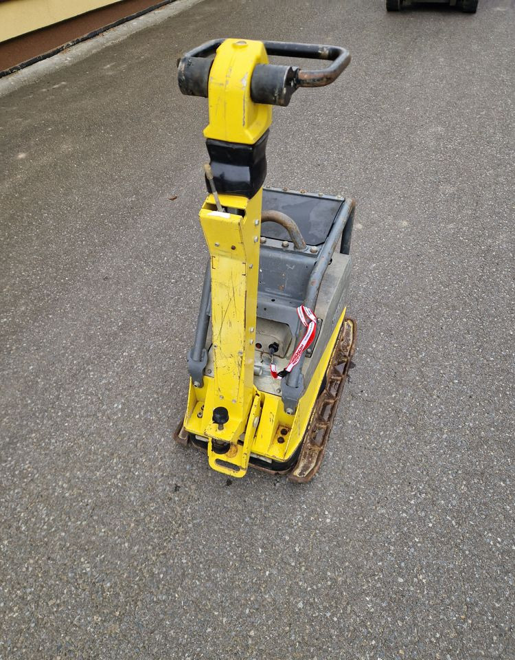 Ubijarka Wacker DPU 4545 2018 Ubijarka zagęszczarka płyta Wacker DPU 4545 - Vibratory plate: picture 4 Ubijarka Wacker DPU 4545 2018 Ubijarka zagęszczarka płyta Wacker DPU 4545 - Vibratory plate: picture 4