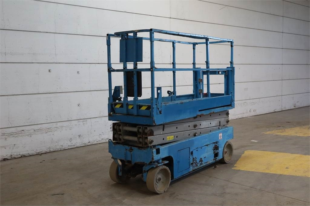 Genie GS2032 - Scissor lift: picture 4 Genie GS2032 - Scissor lift: picture 4