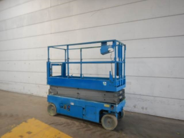 Genie GS2032 - Scissor lift: picture 2 Genie GS2032 - Scissor lift: picture 2