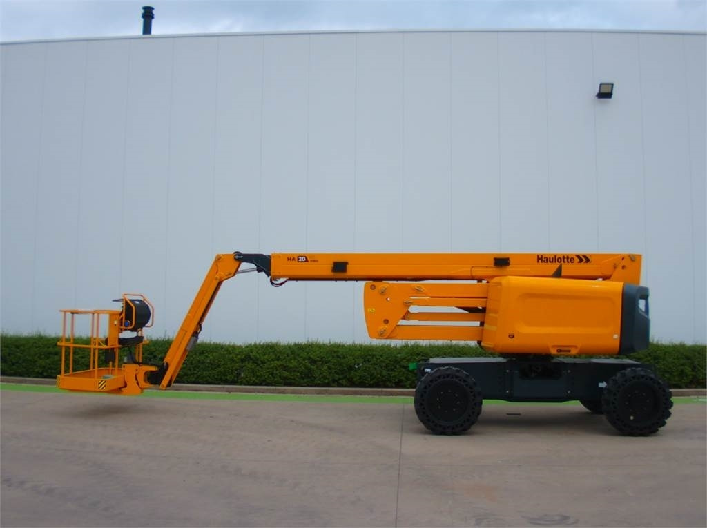 Haulotte HA20RTJ Pro - Articulated boom: picture 1 Haulotte HA20RTJ Pro - Articulated boom: picture 1