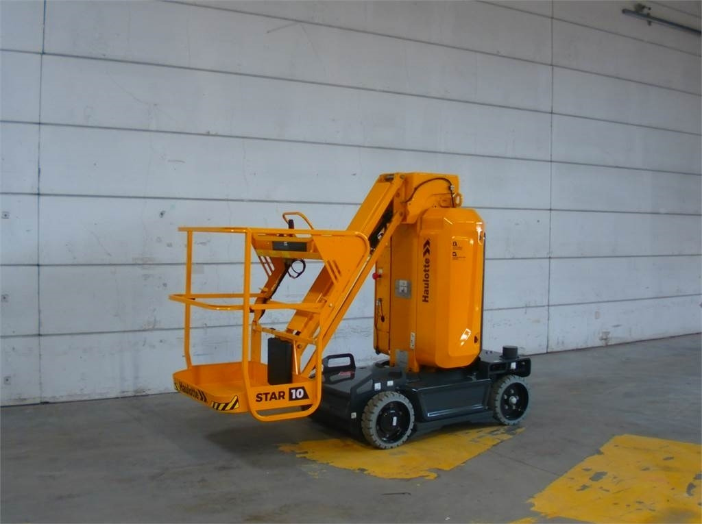 Haulotte STAR 10AE - Vertical mast lift: picture 2 Haulotte STAR 10AE - Vertical mast lift: picture 2