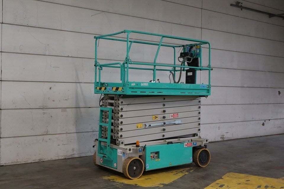 Imer IM14122 - Scissor lift: picture 3 Imer IM14122 - Scissor lift: picture 3