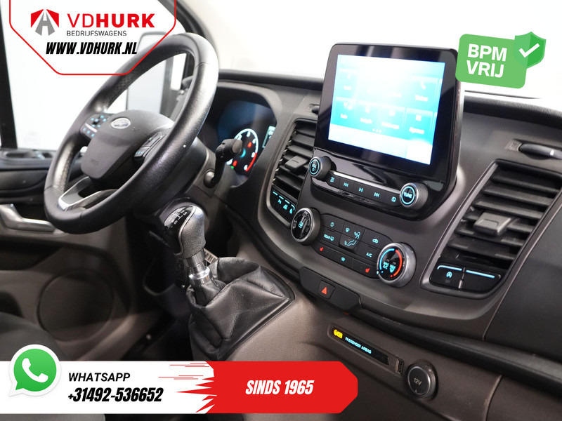 Ford Transit Custom 2.0 TDCI L2 Trend DC Dubbel Cabine BPM VRIJ! NL Auto/ Stoelverw./ Carplay/ 2.7t Trekverm./ Navi/ PDC/ Cruise - Small van, Combi van: picture 3 Ford Transit Custom 2.0 TDCI L2 Trend DC Dubbel Cabine BPM VRIJ! NL Auto/ Stoelverw./ Carplay/ 2.7t Trekverm./ Navi/ PDC/ Cruise - Small van, Combi van: picture 3