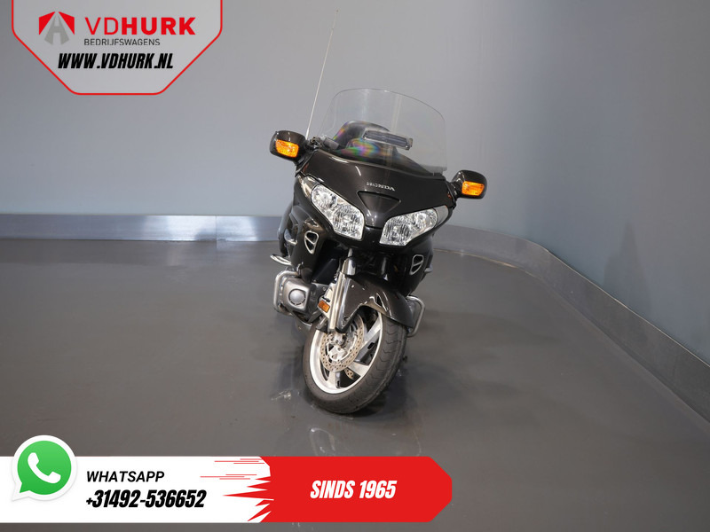 Honda GL 1800 GoldWing MARGE/ Koffers/ Cruise/ Topkoffer/ Navi/ Radio - Motorcycle: picture 2 Honda GL 1800 GoldWing MARGE/ Koffers/ Cruise/ Topkoffer/ Navi/ Radio - Motorcycle: picture 2