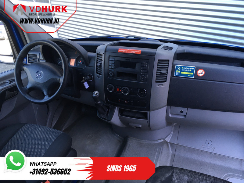 Mercedes-Benz Sprinter 213 2.2 CDI Aut. L2H2 €11.979 Incl. BTW, BPM Vrij EXPORT Rijdt Goed/ Combi/ 9 Persoons/ Kombi/ 9P/ Airco - Minibus, Passenger van: picture 3 Mercedes-Benz Sprinter 213 2.2 CDI Aut. L2H2 €11.979 Incl. BTW, BPM Vrij EXPORT Rijdt Goed/ Combi/ 9 Persoons/ Kombi/ 9P/ Airco - Minibus, Passenger van: picture 3