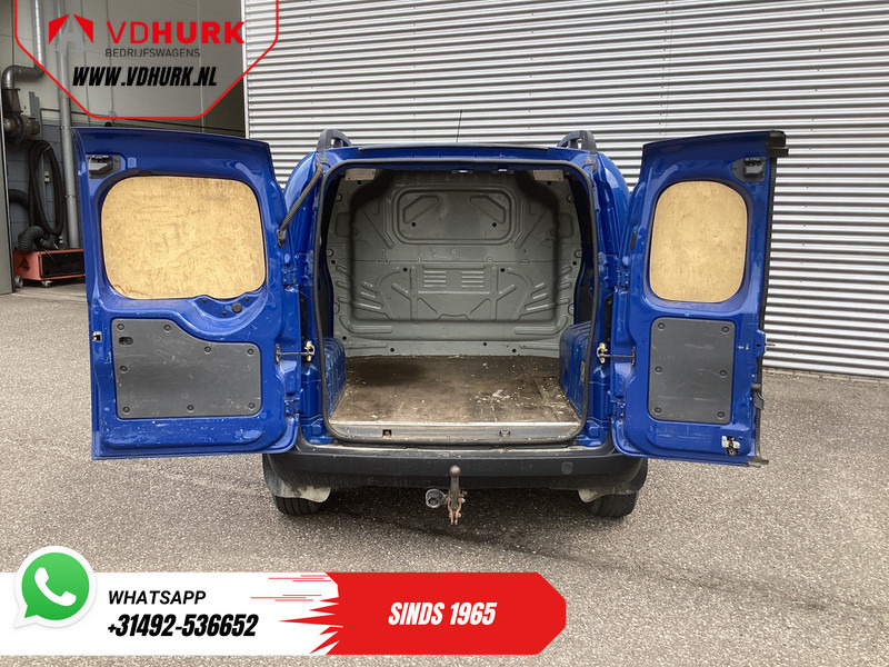 Peugeot Bipper 1.4 HDi EXPORT ONLY Rijdt prima/ APK 01-2026/ Carkit/ Betimmerd/ Radio/ Trekhaak - Small van: picture 5 Peugeot Bipper 1.4 HDi EXPORT ONLY Rijdt prima/ APK 01-2026/ Carkit/ Betimmerd/ Radio/ Trekhaak - Small van: picture 5