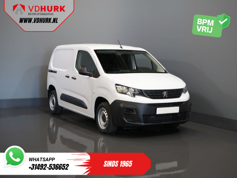 Peugeot Partner 1.2 Turbo 110 pk BPM VRIJ/ BENZINE/ PDC/ Cruise/ Airco - Small van: picture 1 Peugeot Partner 1.2 Turbo 110 pk BPM VRIJ/ BENZINE/ PDC/ Cruise/ Airco - Small van: picture 1